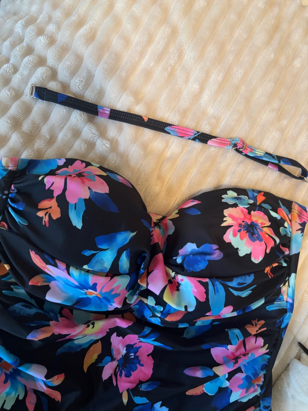 2/$12 NWOT Floral Ruffle Hem Strapless Swimdress - Removable Strap - Picture 8 of 11
